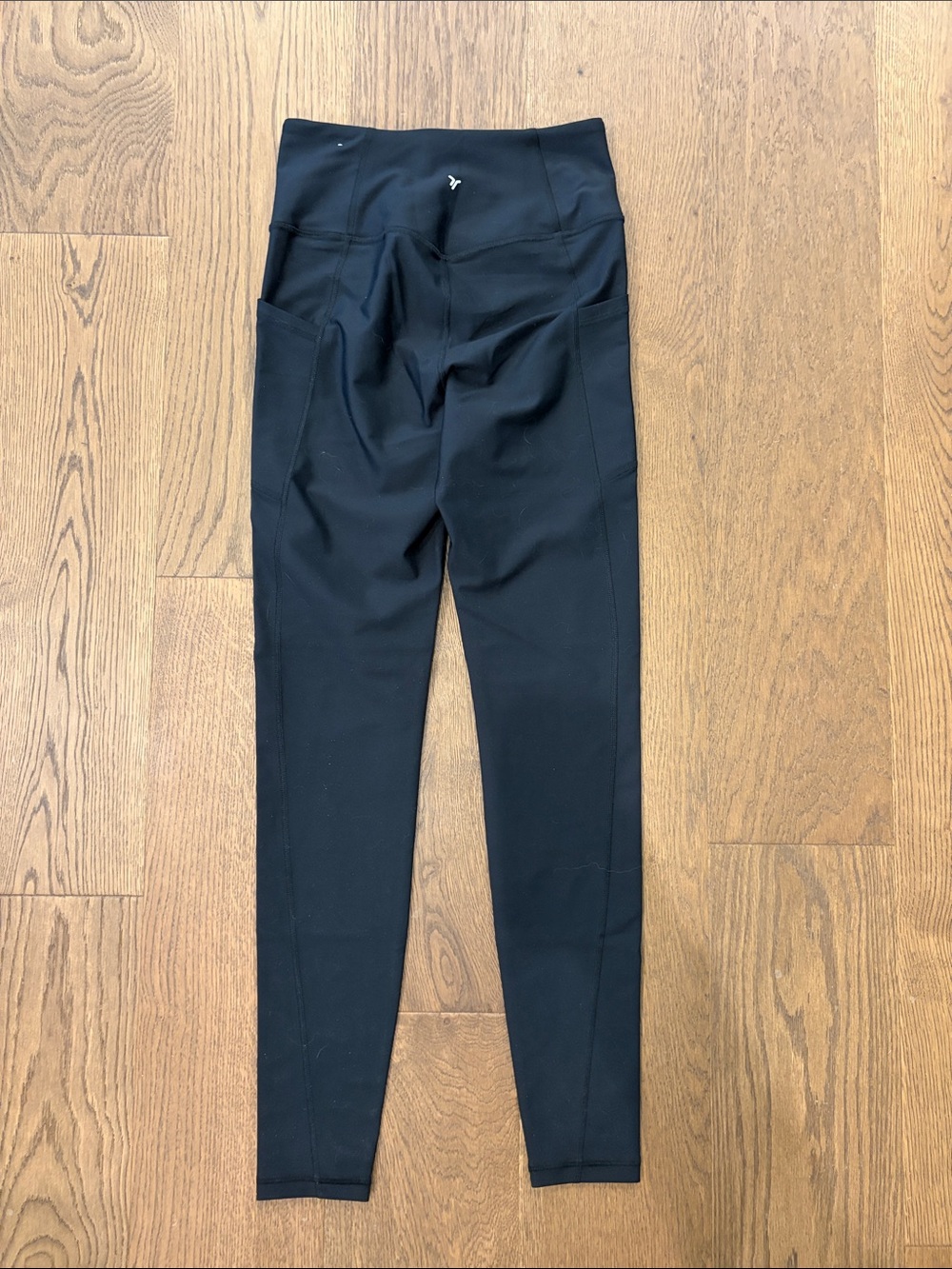 Old Navy Powersoft Leggings - Picture 2 of 3